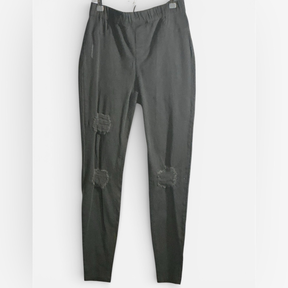 Simply Vera Vera Wang Women’s Black Distressed Pants